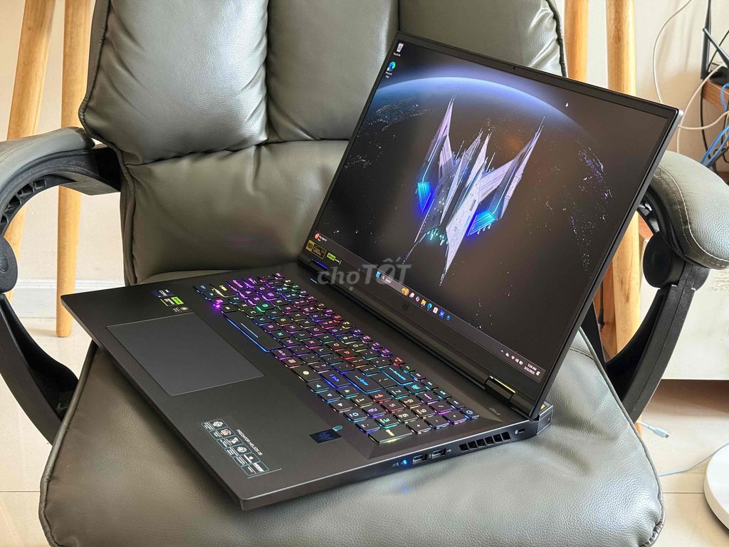 Predator Helios 18 2024 Lướt i9 14900HX RTX4080. Mua bán Laptop tại Quận 10 Tp Hồ Chí Minh được đăng bởi Trung Trương hình 3