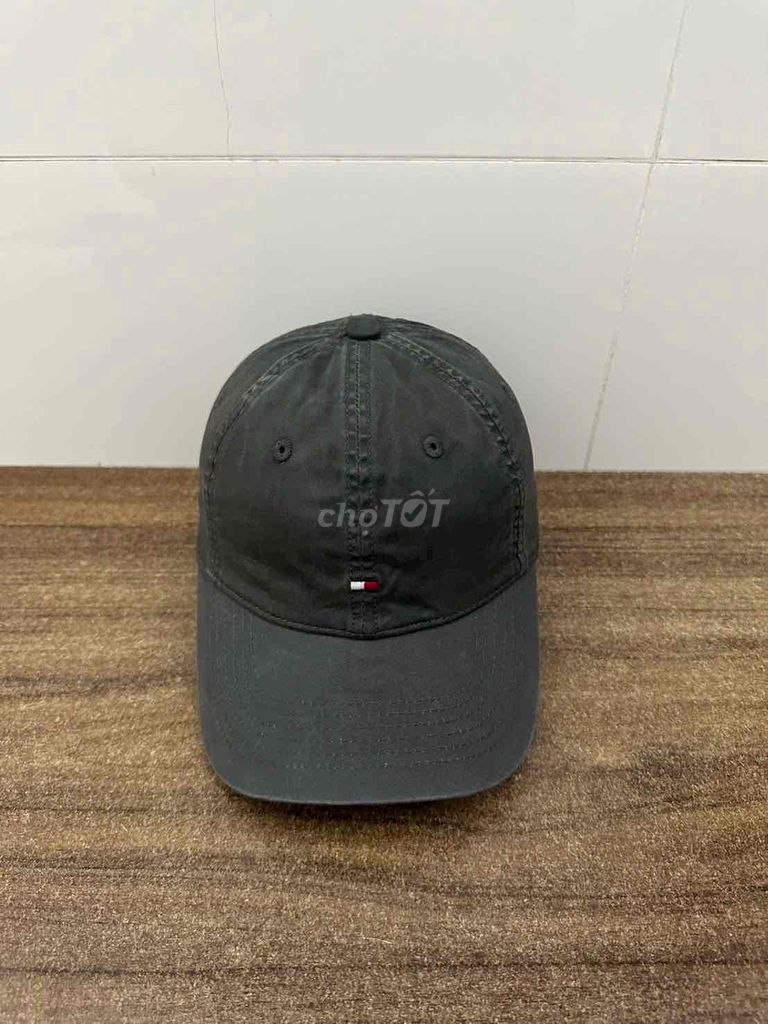 Nón lưỡi trai Tommy Hilfiger Vải kaki Xám. Mua bán Phụ kiện thời trang khác tại Thành phố Rạch Giá Kiên Giang được đăng bởi nón đẹp 1999 hình 1