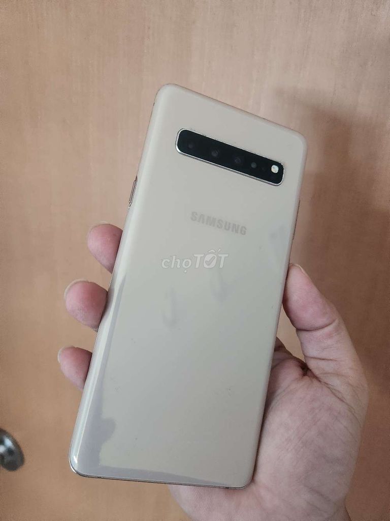 Samsung S10 5G 512GB Vàng đồng. Mua bán Điện thoại tại Quận 8 Tp Hồ Chí Minh được đăng bởi Phan Minh Tân hình 1