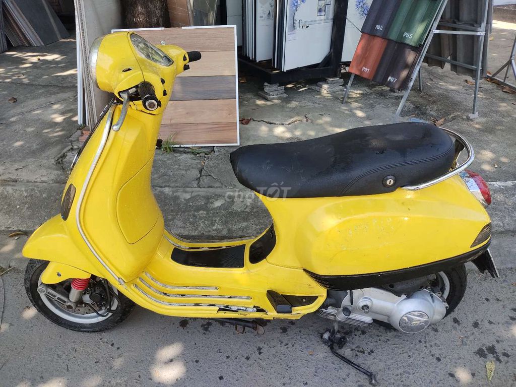 Vespa LX125 Chỉ 5.6tr