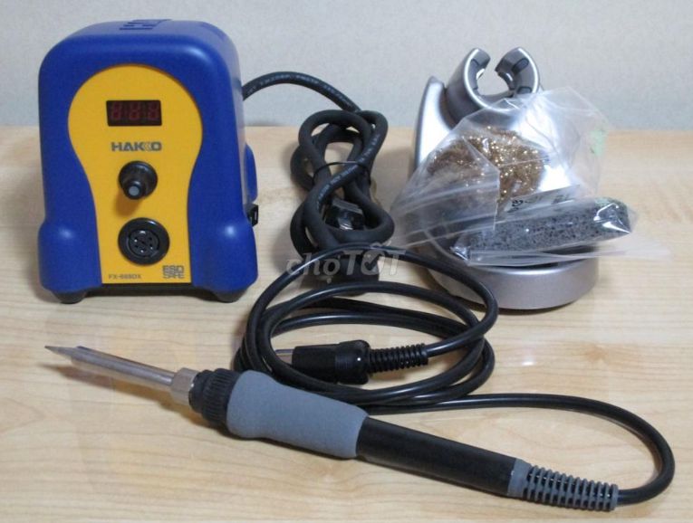 Máy hàn thiếc Hakko FX-888DX