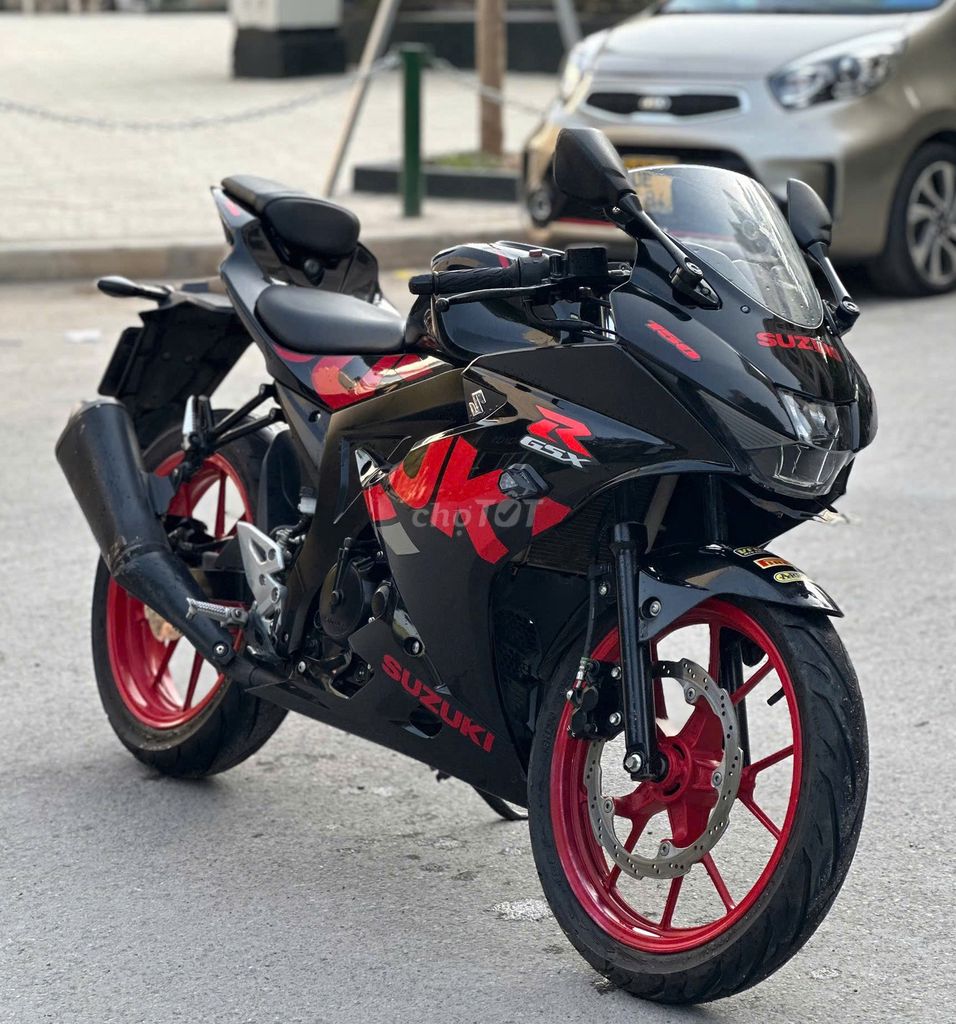 Suzuki GSX R150 2020 có trả góp trao đổi ✅. Mua bán Xe máy tại Quận Thanh Xuân Hà Nội được đăng bởi Phú Lý hình 5