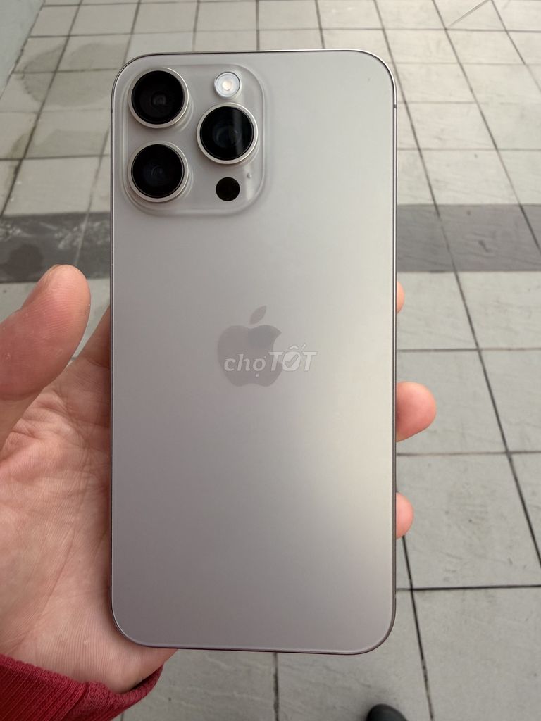 iPhone 15 Pro Max 256GB Titan tự nhiên. Mua bán Điện thoại tại Thành phố Cao Lãnh Đồng Tháp được đăng bởi Hữu Tính hình 1