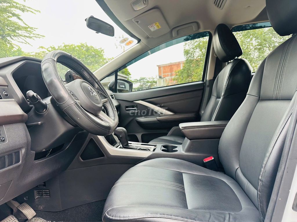 Mitsubishi Xpander Premium 2024 màu trắng. Mua bán Ô tô tại Quận Bình Tân Tp Hồ Chí Minh được đăng bởi Minh Trí  hình 6