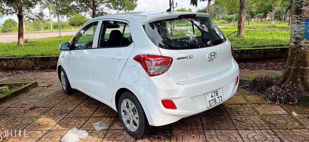 Hyundai Grand i10 2015 1.0 Base - 97000 km. Mua bán Ô tô tại Huyện Cư Kuin Đắk Lắk được đăng bởi Nguyễn Tất Thuận hình 6