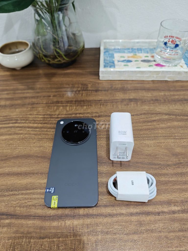 Oppo Find X8 5G 12/256 Đen sạc 80w có ship COD. Mua bán Điện thoại tại Quận Hoàng Mai Hà Nội được đăng bởi Trần Ngọc Hiếu hình 1