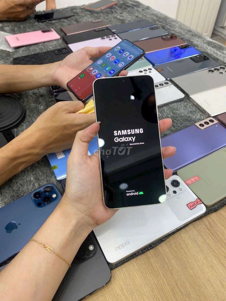 Samsung S23 Plus 5G 256GB Trắng. Mua bán Điện thoại tại Quận Bình Thạnh Tp Hồ Chí Minh được đăng bởi Minh phương hình 1