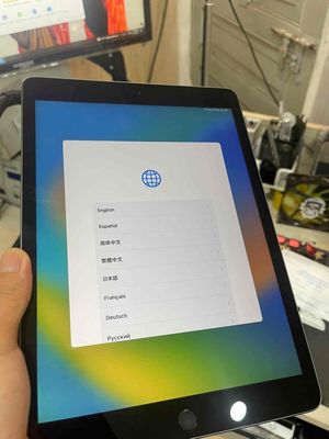 ipad gen 9 máy zin. Mua bán Máy tính bảng tại Huyện Mỏ Cày Nam Bến Tre được đăng bởi Cầm đồ Phát lộc 