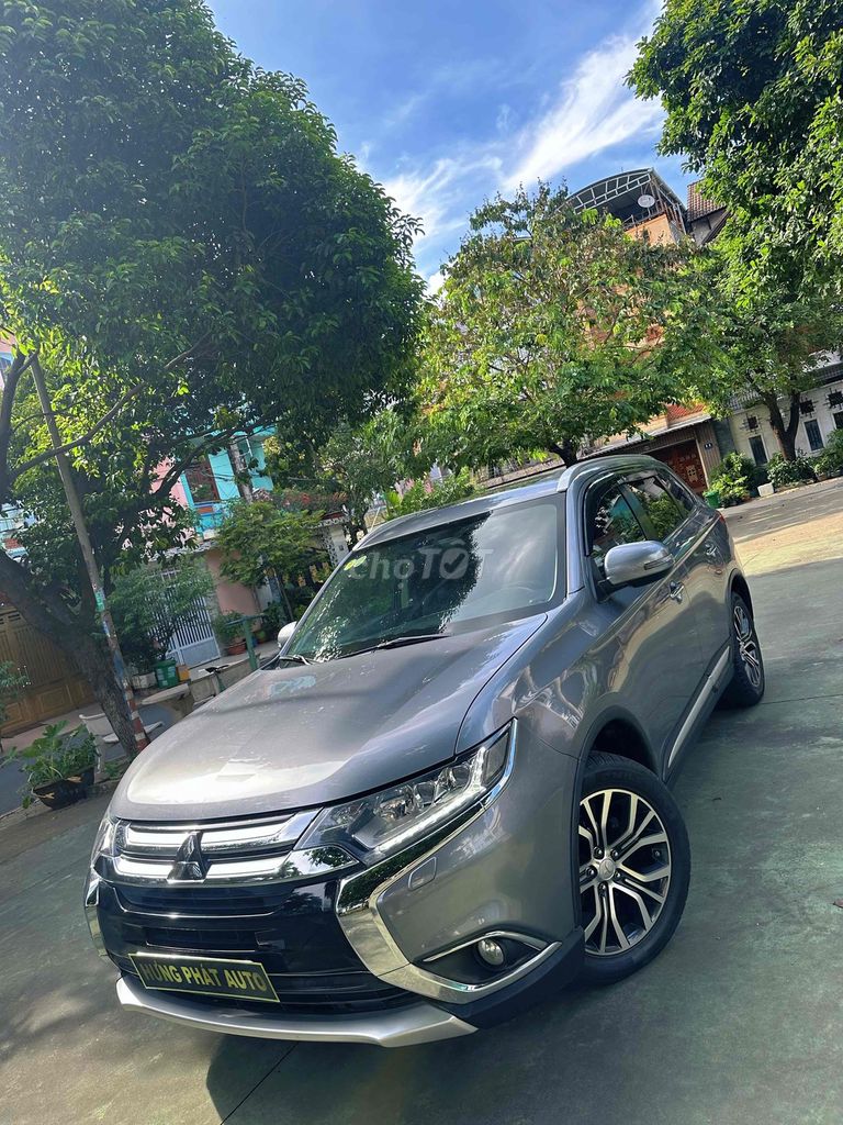Mitsubishi Outlander 2019 2.0 Premium. Mua bán Ô tô tại Thành phố Thủ Đức Tp Hồ Chí Minh được đăng bởi Nguyễn Lê Khoan hình 4