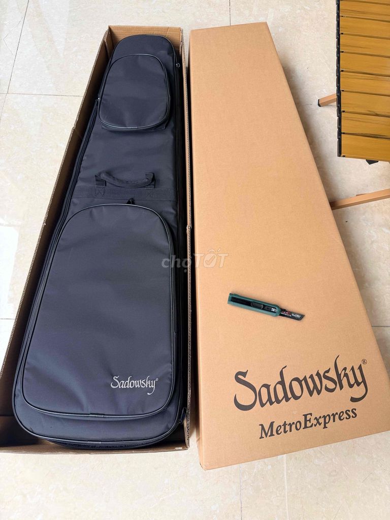 Đàn guitar bass Sadowsky MetroExpress Bạc. Mua bán Nhạc cụ tại Thành phố Thủ Đức Tp Hồ Chí Minh được đăng bởi 王坚 hình 1
