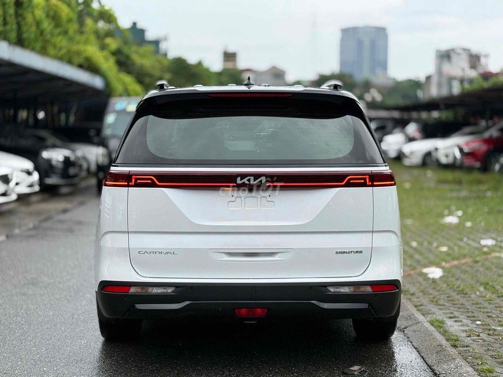 Kia Carnival 2022 Signature 2.2D - màu trắng. Mua bán Ô tô tại Quận Cầu Giấy Hà Nội được đăng bởi Auto 6666 hình 6