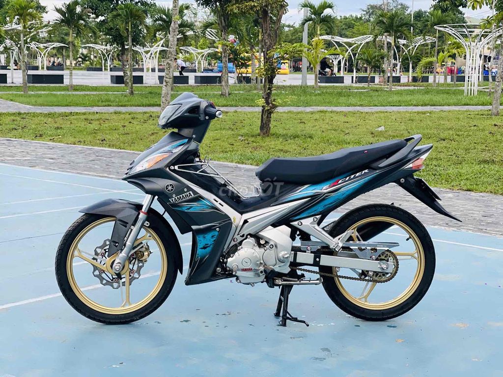 Yamaha ex 135