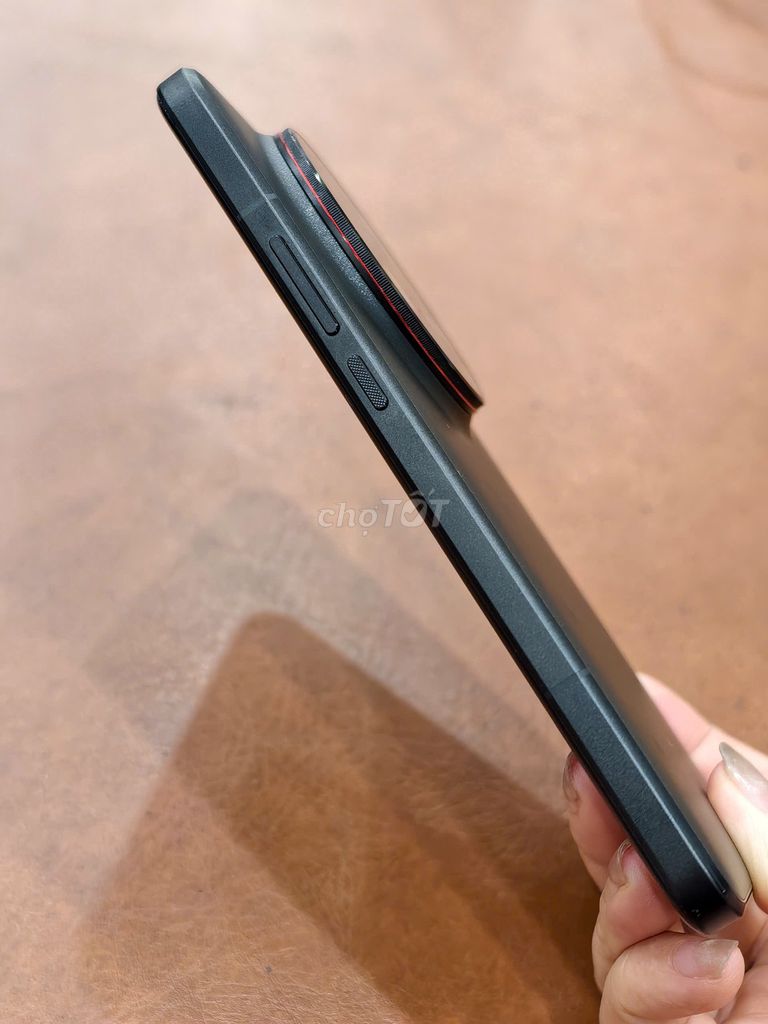 Xiaomi 15 Ultra 5G quốc tế 16-512gb Đen đẹp 98,5%. Mua bán Điện thoại tại Quận Đống Đa Hà Nội được đăng bởi Hn Store hình 1