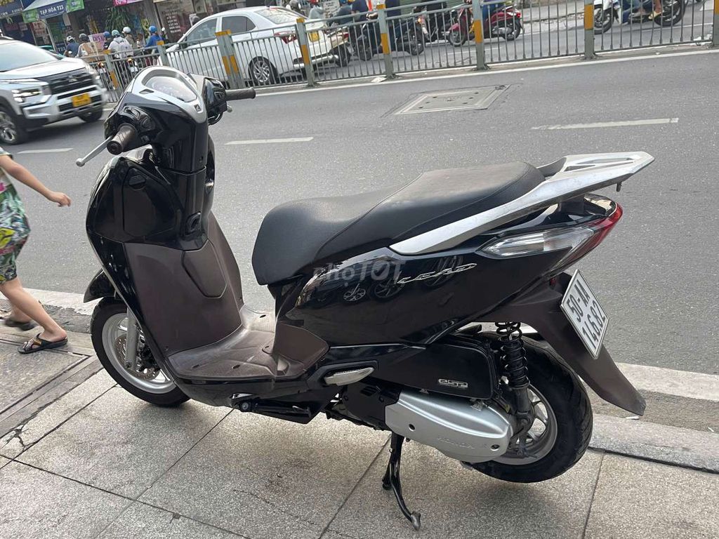 Lead khóa smartkey 2019 mới 90% Bstp chính chủ. Mua bán Xe máy tại Quận Tân Phú Tp Hồ Chí Minh được đăng bởi Tuanduy hình 6