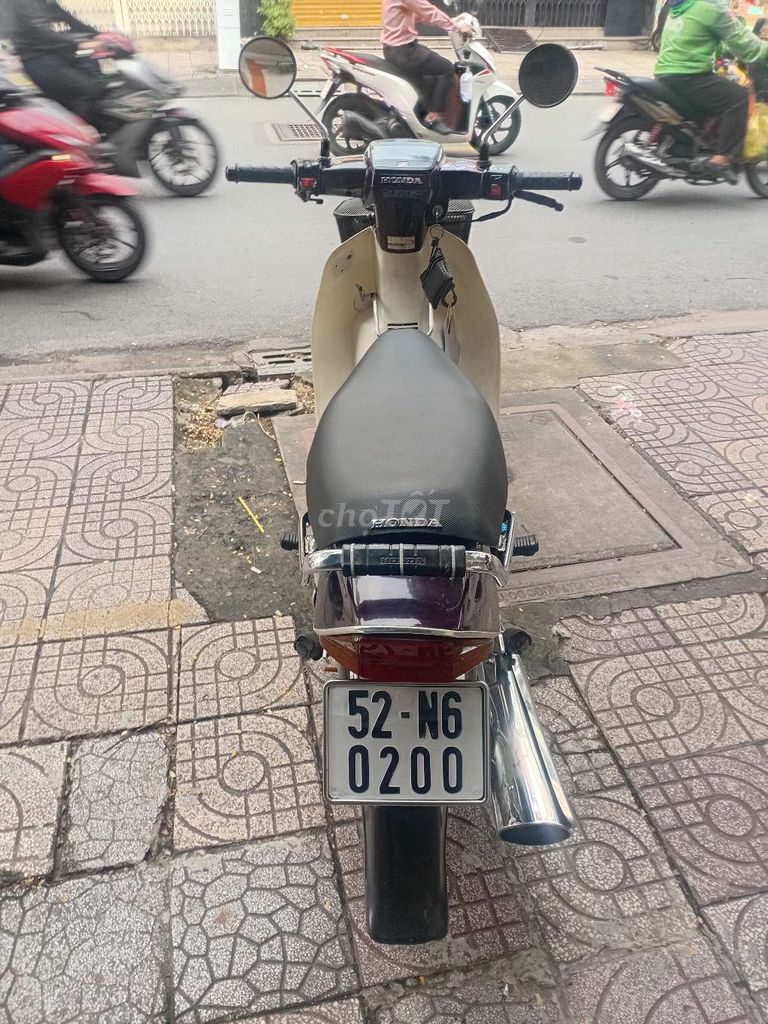 Xe full nguyên chiếc phụ tùng honda, đầu nòng neo.. Mua bán Xe máy tại Quận 3 Tp Hồ Chí Minh được đăng bởi Lữ Trung Hùng hình 4