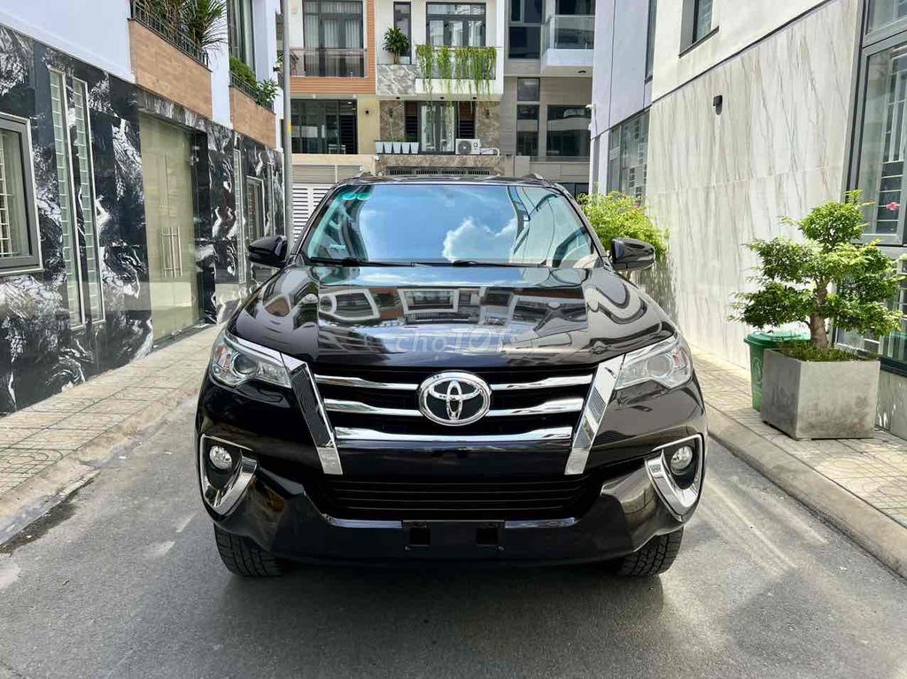 TOYOTA FORTUNER V 4x2AT 2019 NK INDO ODO 39.000km