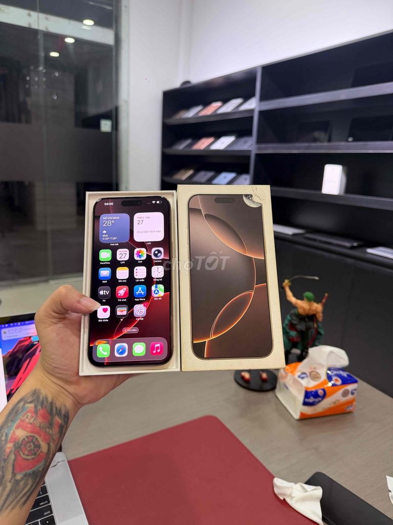 Apple iPhone 16 Pro Max Vn/a 256GB Zin Áp đẹp Keng. Mua bán Điện thoại tại Quận Cầu Giấy Hà Nội được đăng bởi Trung Kiên Trả Góp Bao Nợ Xấu hình 1