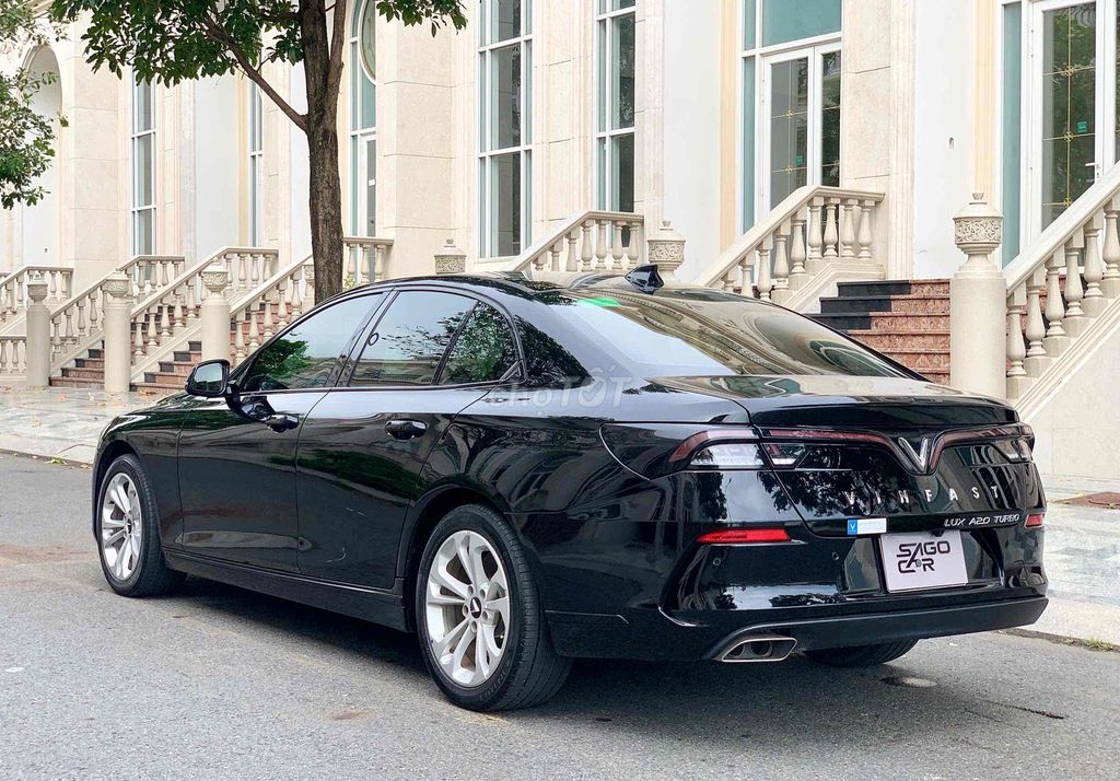 VinFast Lux A2.0 Turbo Đen Sedan 5 chỗ. Mua bán Ô tô tại Thành phố Thủ Đức Tp Hồ Chí Minh được đăng bởi SAGO CAR hình 3