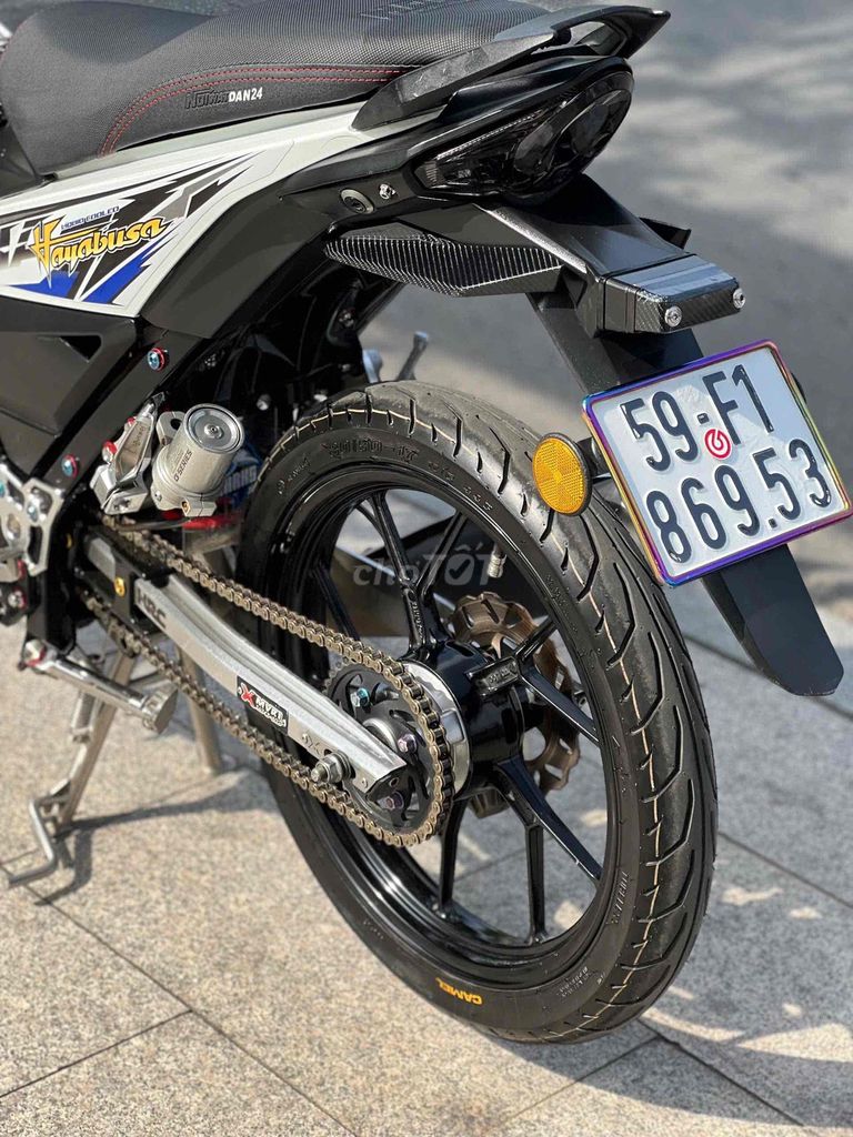 Suzuki Raider Fi 150 2018 Trắng. Mua bán Xe máy tại Quận 11 Tp Hồ Chí Minh được đăng bởi Hưng Từ hình 10