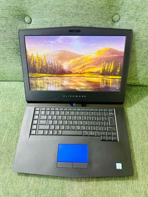 Dell Alienware 15R3 like new. Mua bán Laptop tại Quận Ngô Quyền Hải Phòng được đăng bởi Mạnh Cường