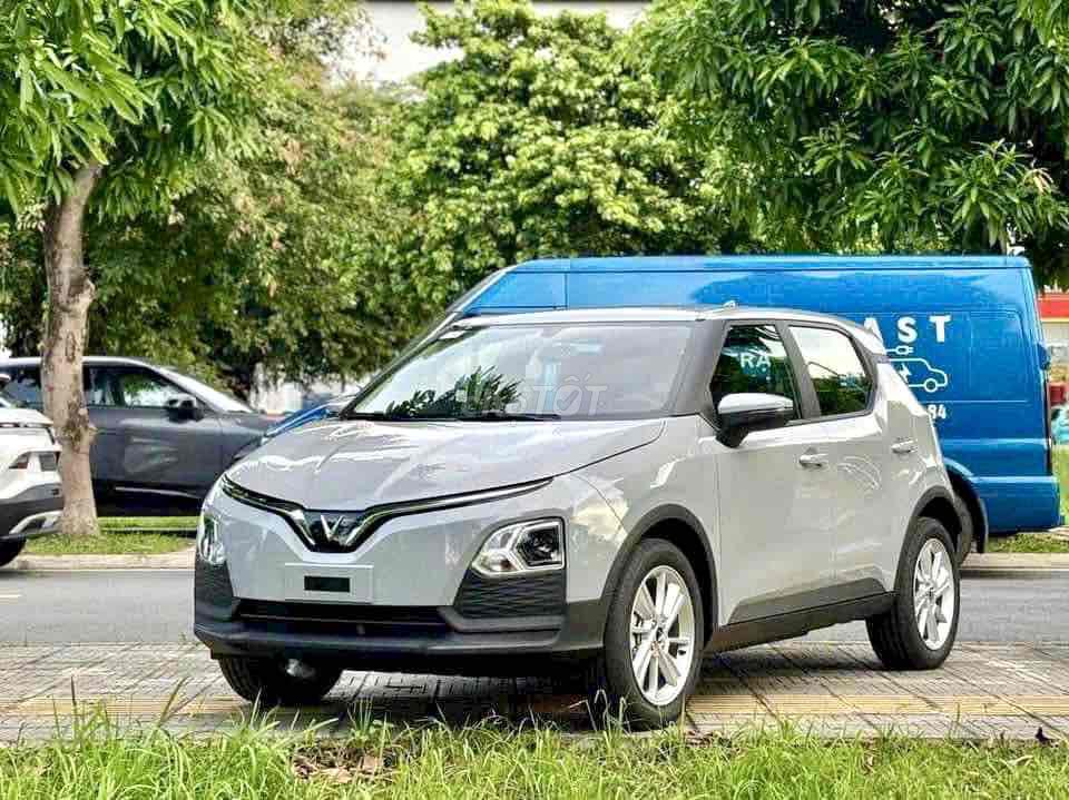 VF5 50 TR NHẬN XE-BAO NỢ XẤU-TẶNG FLATFROM,GRAP,BE. Mua bán Ô tô tại Quận 8 Tp Hồ Chí Minh được đăng bởi KỲ hình 2