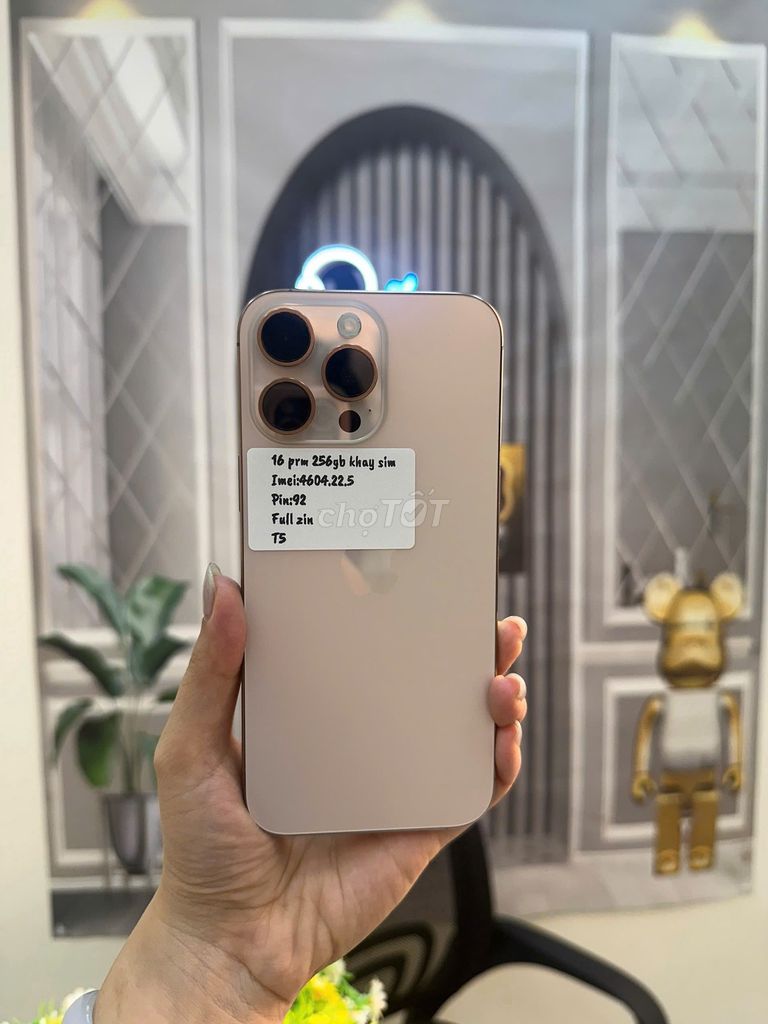16 Pro Max 256GB Full Zin Sa Mạc VNA. Mua bán Điện thoại tại Quận Bắc Từ Liêm Hà Nội được đăng bởi Cửa hàng Bính Táo hình 1