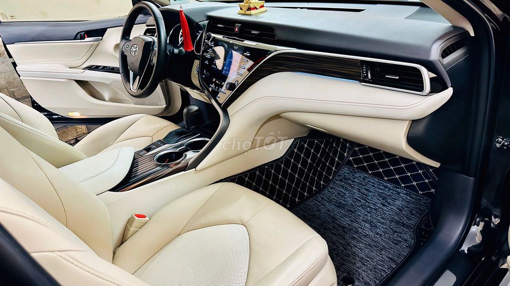 CHÍNH CHỦ BÁN Toyota Camry 2.5Q - 2021 CÒN NHƯ MỚI. Mua bán Ô tô tại Quận 6 Tp Hồ Chí Minh được đăng bởi Vương Minh Phụng hình 9