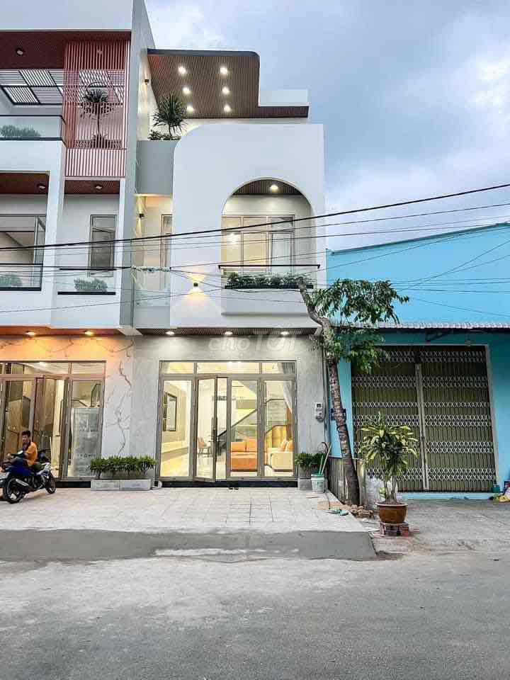 Nhà Giá Rẻ Q8 60m2 Giá 2ty950 Đườn Phạm Thế Hiển, HXH 6m, Sổ Hoàn Công