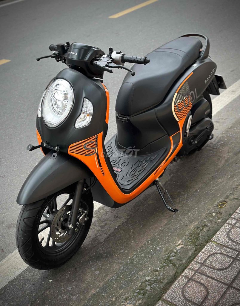 Scoopy 110cc Mới 99%. Mua bán Xe máy tại Huyện Hóc Môn Tp Hồ Chí Minh được đăng bởi XE LƯỚT 34 hình 1