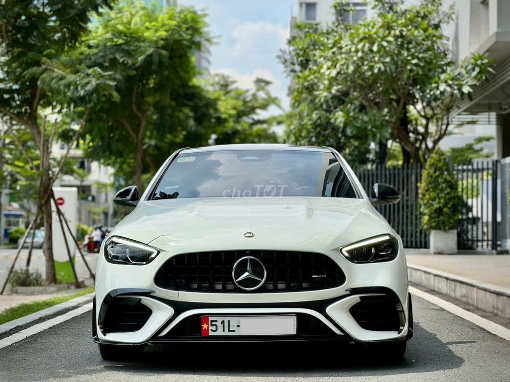 Mercedes Benz C200 Plus 2022 - 15000 km. Mua bán Ô tô tại Quận 1 Tp Hồ Chí Minh được đăng bởi Nguyễn Đang Quế hình 1