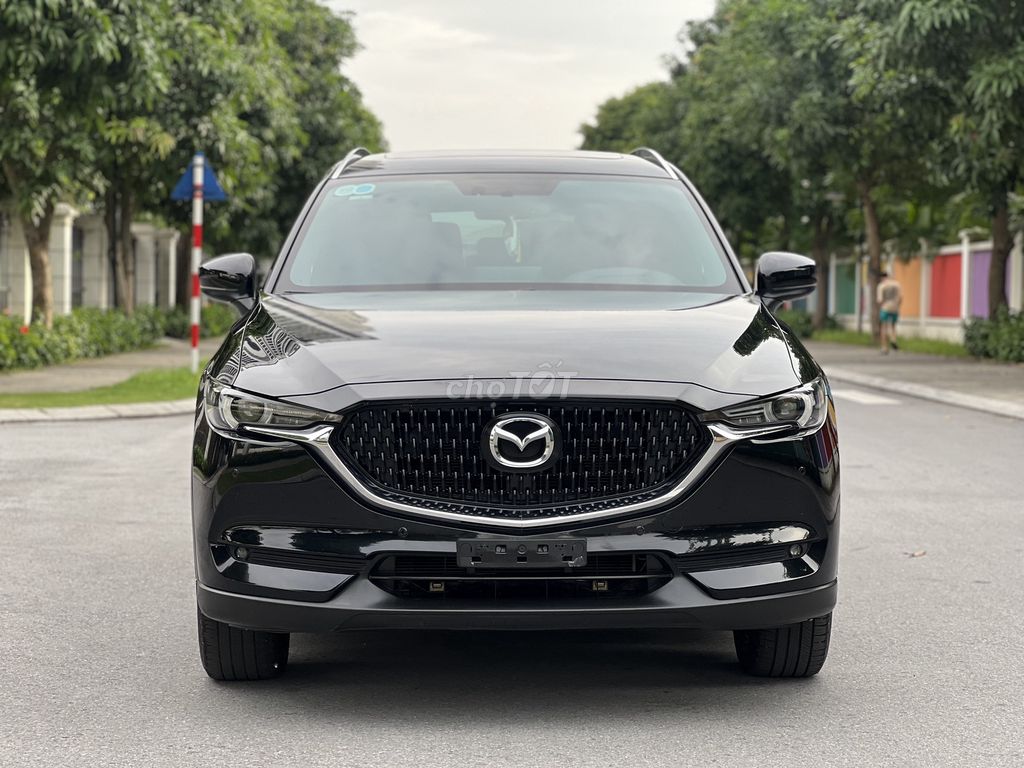 Mazda CX 8 Luxury 2022 model 2023 - 30000 km