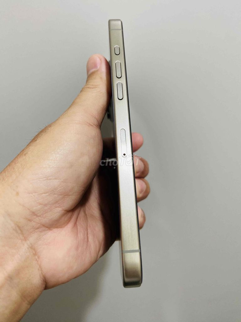 iPhone 15 Pro Max 256GB Natural thời trang. Mua bán Điện thoại tại Quận 3 Tp Hồ Chí Minh được đăng bởi Khoa Crypto hình 3