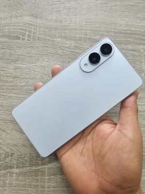 Về em Samsung S25 Edge 12/256gb likenew zin áp