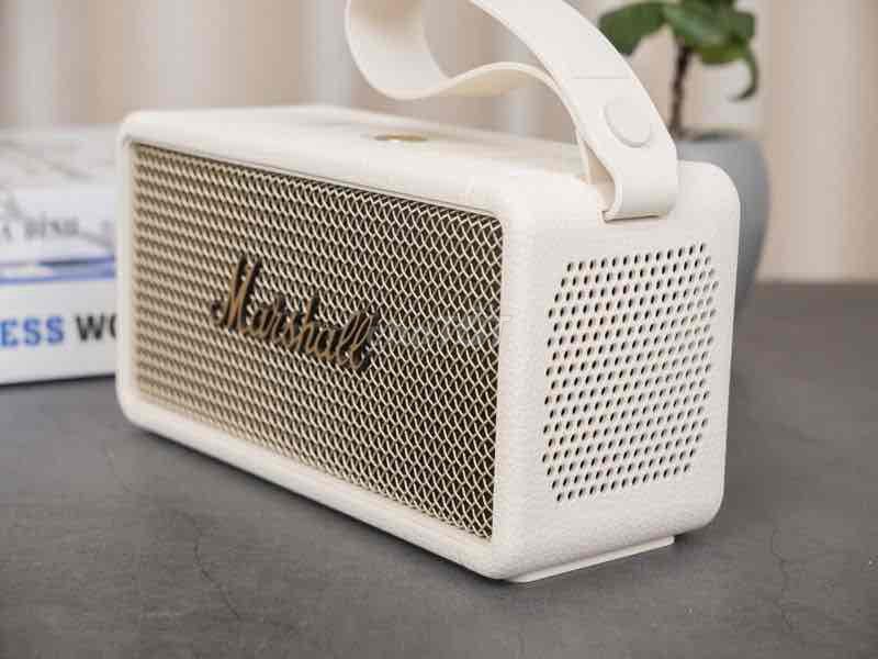 Loa Bluetooth Marshall Trắng Cổ điển. Mua bán Tivi, Âm thanh tại Huyện Hương Khê Hà Tĩnh được đăng bởi Hung Tran hình 1
