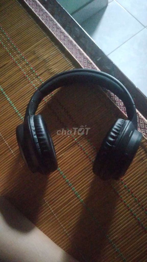 Tai nghe chụp tai Đen Âm thanh sống động. Mua bán Tivi, Âm thanh tại Quận Liên Chiểu Đà Nẵng được đăng bởi Nguyễn Mạnh Cường hình 1