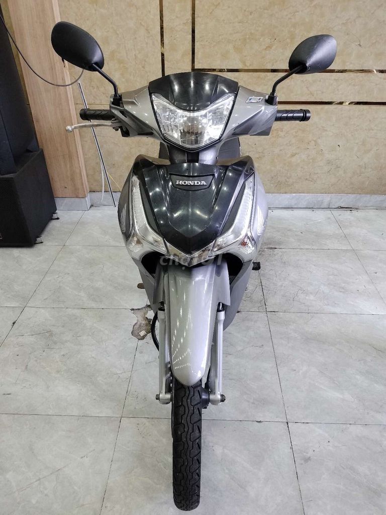 Honda Future Led FI конец 2018, госномер 72, отличное состояние