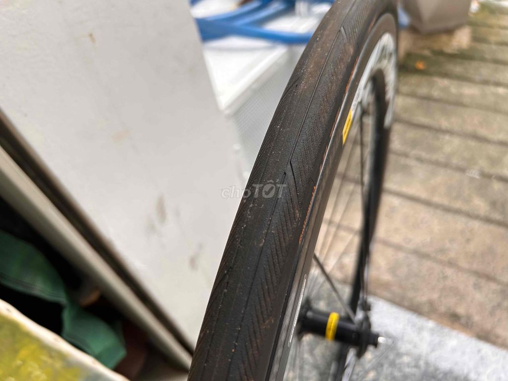 Cặp Bánh Carbon Mavic Cosmic