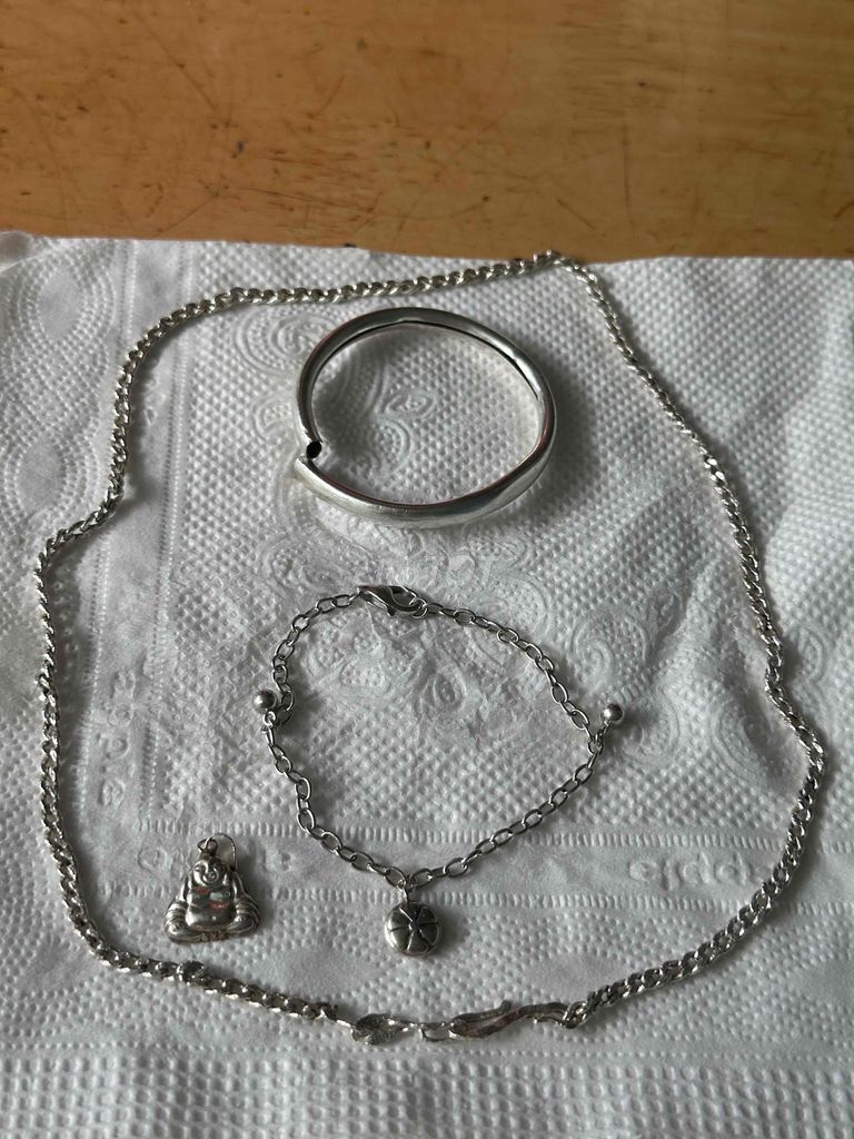 Trang sức Bạc Nữ. Mua bán Phụ kiện thời trang khác tại Quận Bình Thạnh Tp Hồ Chí Minh được đăng bởi Nguyen Diep hình 1