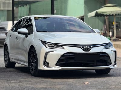 Toyota Altis 1.8V 2022 độc bản, uy tín, chuẩn 100%