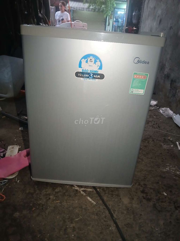 Tủ lạnh,midea 65 l,zin tiet kiệm điện