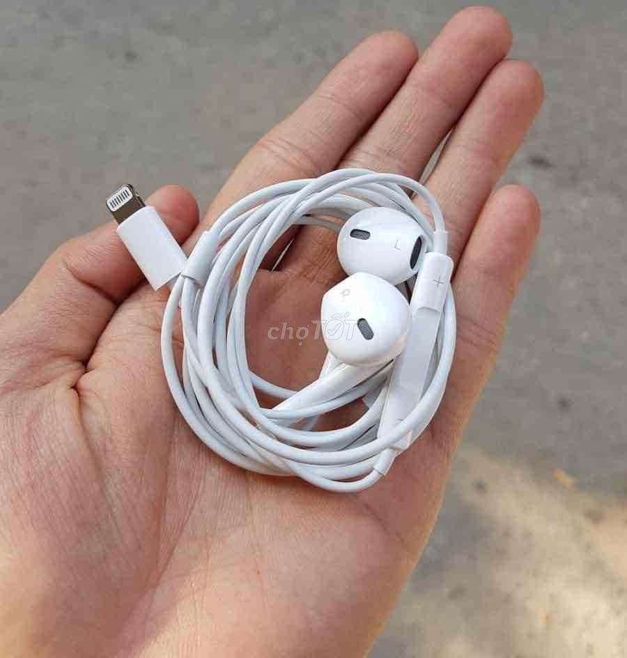 Tai nghe Apple có dây Trắng linh kiện. Mua bán Tivi, Âm thanh tại Quận Bình Tân Tp Hồ Chí Minh được đăng bởi Nana hình 1