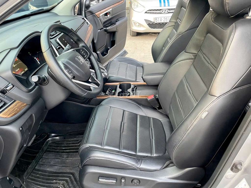 Honda CRV G 2018. Mua bán Ô tô tại Thành phố Thủ Đức Tp Hồ Chí Minh được đăng bởi Ms Hiệp  hình 11