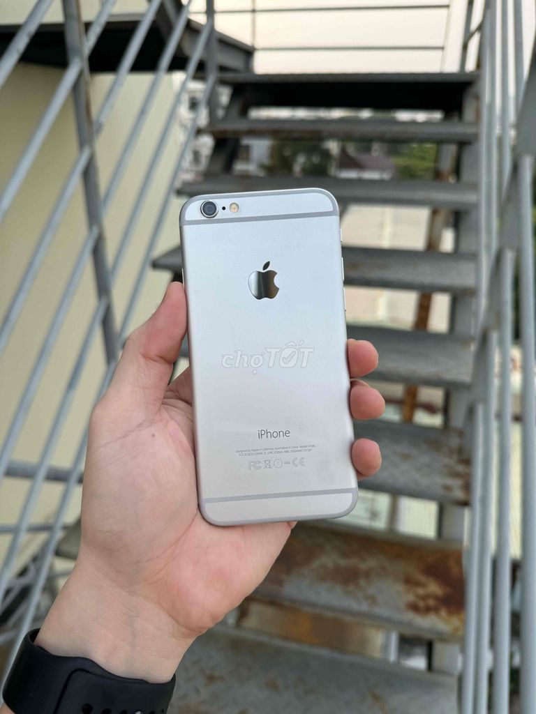 Apple iPhone 6 Lock Nhật Như mới Nguyên Zin. Mua bán Điện thoại tại Thành phố Thủ Đức Tp Hồ Chí Minh được đăng bởi Viễn Thiên hình 1