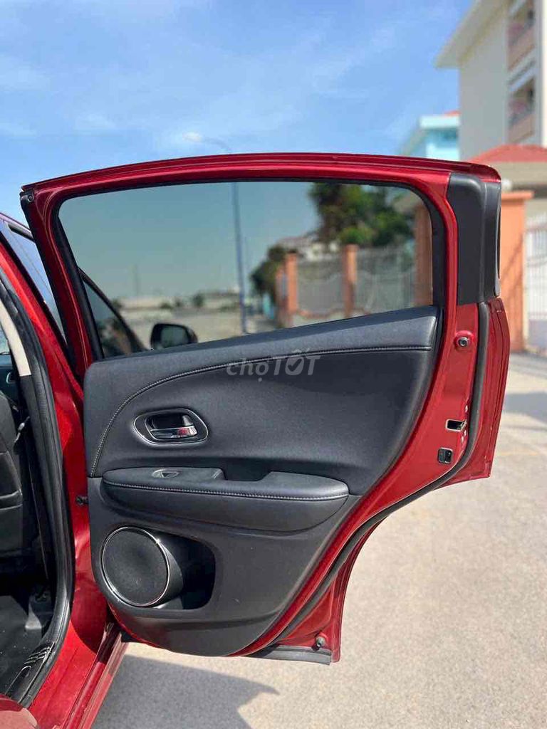 Honda HR-V 2021 1.8L 76.000 km. Mua bán Ô tô tại Quận Gò Vấp Tp Hồ Chí Minh được đăng bởi Nguyễn Nam Sang hình 12