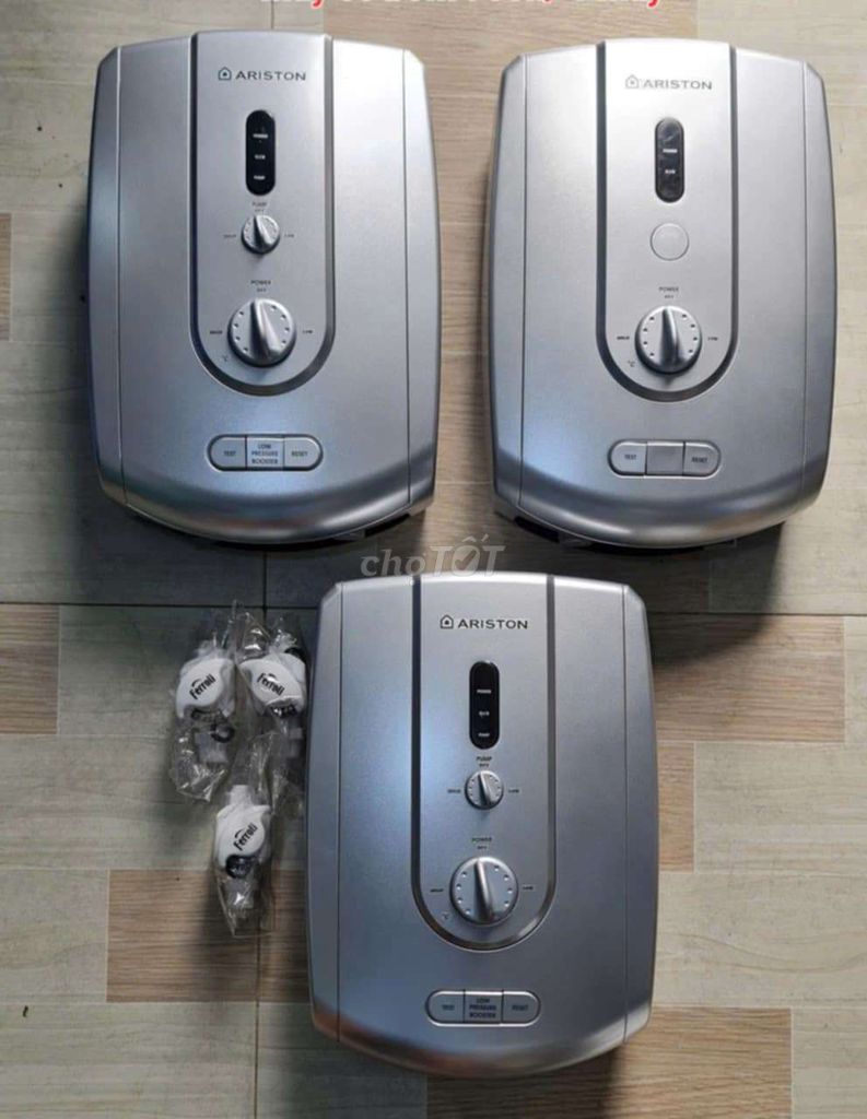 Thanh lý máy nước nóng Ariston có bơm. Mua bán Thiết bị vệ sinh, nhà tắm tại Huyện Long Hồ Vĩnh Long được đăng bởi Điện lạnh Hùng Cường hình 1