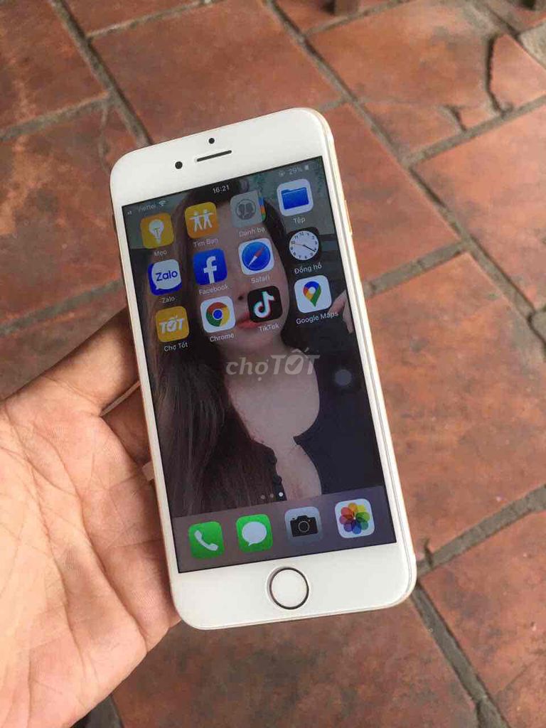 Dư dùng máy chính chủ iphone 6 gorl còn rất đẹp. Mua bán Điện thoại tại Thành phố Thủ Dầu Một Bình Dương được đăng bởi Tịnh Tâm hình 1