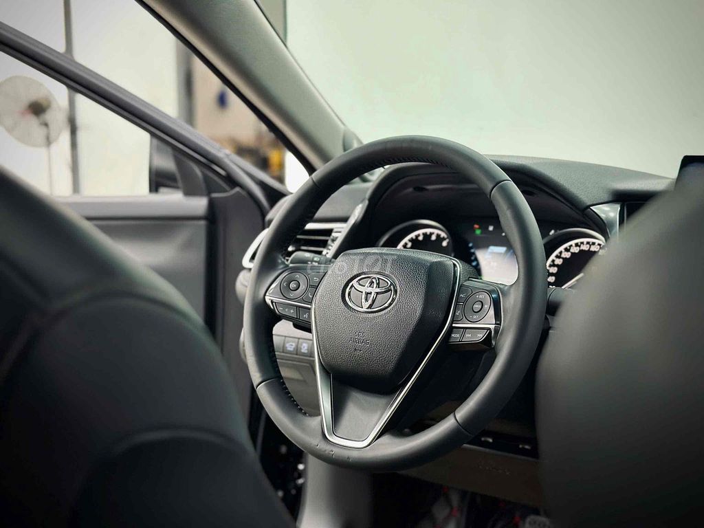 🧨Toyota Camry 2.0Q Siêu cọp 23.000km còn bớt ạ 🧨. Mua bán Ô tô tại Thành phố Thủ Đức Tp Hồ Chí Minh được đăng bởi Đức Lợi hình 11
