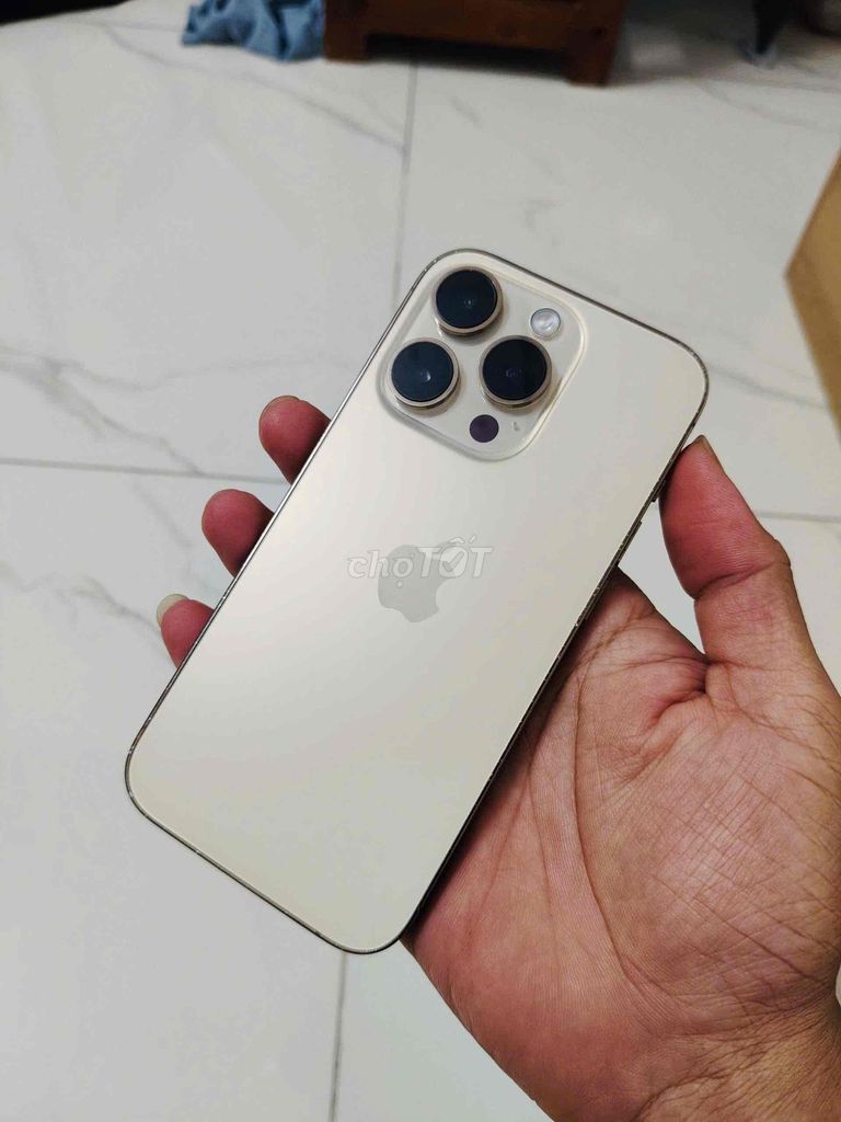 Apple iPhone 14 Pro 256GB vàng quốc tế mỹ full. Mua bán Điện thoại tại Thành phố Thủ Dầu Một Bình Dương được đăng bởi Dinh Tien hình 1