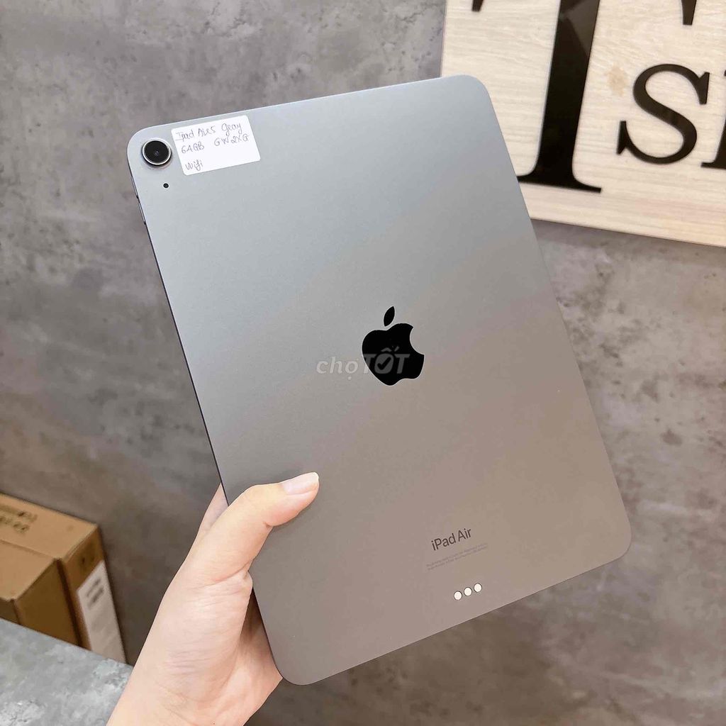 iPad Air 5 Gray 64gb Likenew Keng Wifi