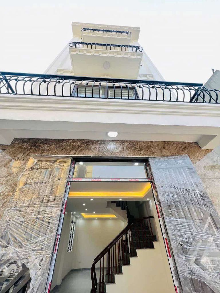 Продается дом Винь Нинь Куинь Тхань Три, Ханой, 50 м х 4 этажа